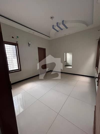 PORTION FOR SALE 2ND FLOOR PORTION WITH ROOF 60 FT ROAD
