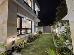 500-Yard Well-Maintained Luxury House for Sale in DHA Phase 8, Zone A 500-Yard Well-Maintained Luxury House for Sale in DHA Phase 8, Zone A