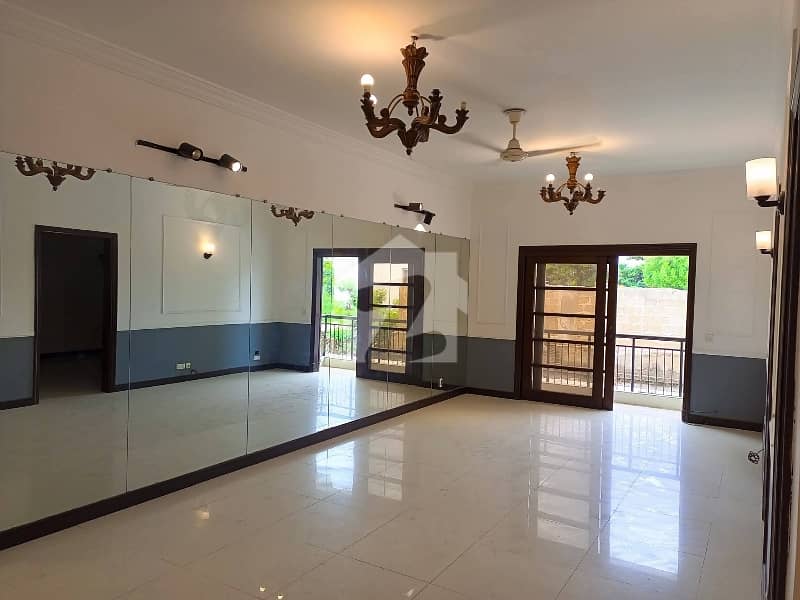 Apartment For Sale Apartment For Sale