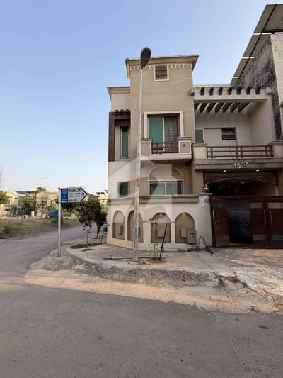 بحریہ ٹاؤن فیز 8 ۔ علی بلاک بحریہ ٹاؤن فیز 8 ۔ سفاری ویلی,بحریہ ٹاؤن فیز 8,بحریہ ٹاؤن راولپنڈی,راولپنڈی میں 4 کمروں کا 5 مرلہ مکان 2.1 کروڑ میں برائے فروخت۔ بحریہ ٹاؤن فیز 8 ۔ علی بلاک بحریہ ٹاؤن فیز 8 ۔ سفاری ویلی,بحریہ ٹاؤن فیز 8,بحریہ ٹاؤن راولپنڈی,راولپنڈی میں 4 کمروں کا 5 مرلہ مکان 2.1 کروڑ میں برائے فروخت۔