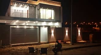 500 Yards 6 Bed DD Architect Designed Grand Mosque And Green Belt Facing Exclusive Villa For Tasteful Clients