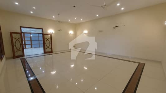 Brand New Luxury Portion Available For Rent Block F