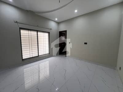 BRAND NEW HOUSE 8 MARLA AVAILABLE FOR SALE IN BAHRIA ORCHARD LAHORE