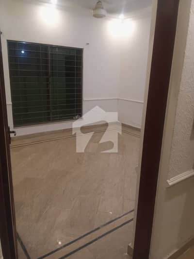 Kanal Upper Portion for Rent
