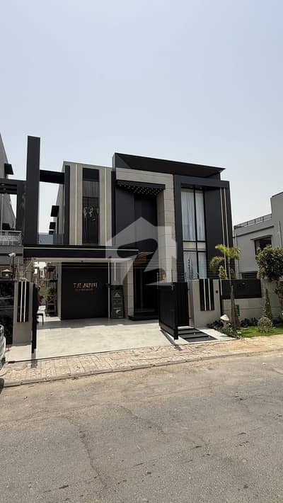 10 MARLA ULTRA MODERN LUXURY HOUSE FOR SALE AT PRIME LOCATION | DHA PHASE 5 LAHORE