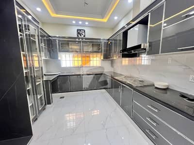 1 Kanall Uper Portion Available For Rent 1 Kanall Uper Portion Available For Rent