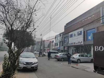 علامہ اقبال ٹاؤن لاہور میں 1 مرلہ Studio دکان 4.35 کروڑ میں برائے فروخت۔