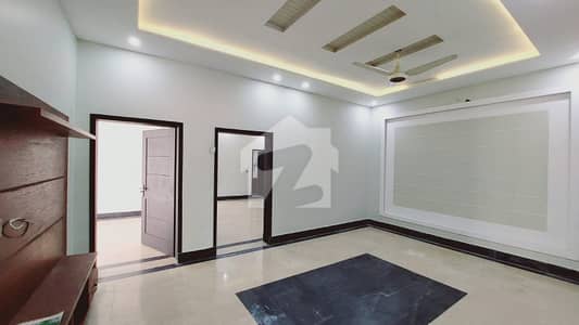 With Gas 10 Marla Lower Portion Is For Rent