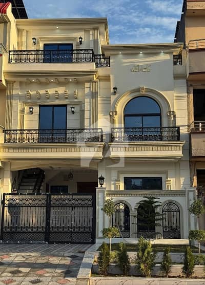25x50 5 Marla Brand new Luxury House for Sale G-14/4