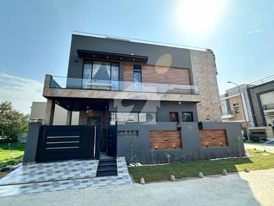 8 Marla Uper Portion Available For Rent In DHA Phase 9 Town