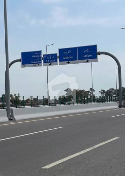 چک بیلی روڈ راولپنڈی میں 3 کنال صنعتی زمین 5.8 کروڑ میں برائے فروخت۔ چک بیلی روڈ راولپنڈی میں 3 کنال صنعتی زمین 5.8 کروڑ میں برائے فروخت۔