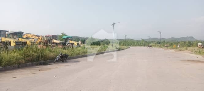 8 Marla Residential Plot LOP Approved for sale