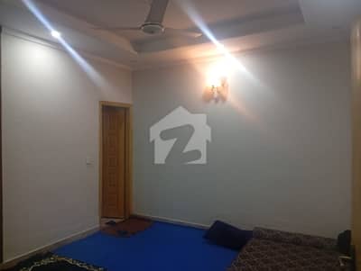 سوان گارڈن ۔ بلاک ایچ سوان گارڈن,اسلام آباد میں 2 کمروں کا 7 مرلہ زیریں پورشن 55.0 ہزار میں کرایہ پر دستیاب ہے۔