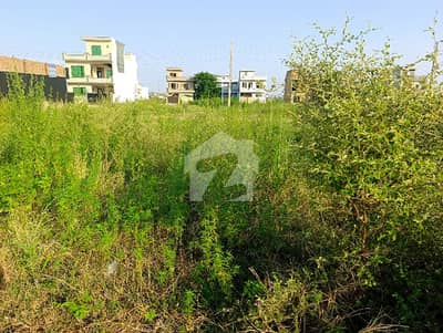 25x50 Corner Level Plot Near I-16 Markaz