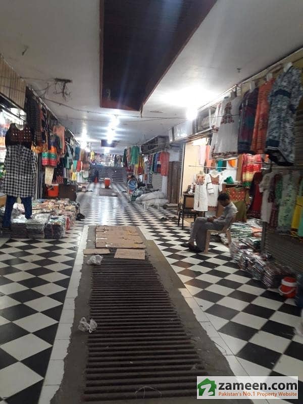 Wholesale Market  Shop In Saddar