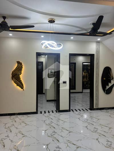 Prime Location 5 Marla House for Rent in Crystal Block Park View City Lahore
