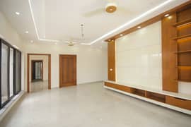 18 Marla Brand New upper Portion for rent in phase 4