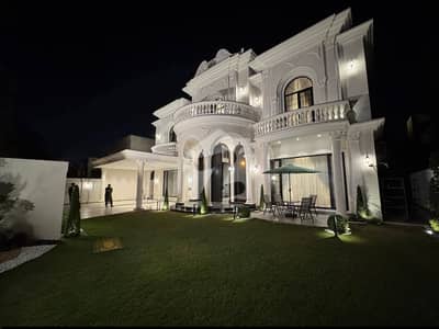 2 Kanal Luxury Mansion Location: Model Town, Lahore (Prime Block) 2 Kanal Luxury Mansion Location: Model Town, Lahore (Prime Block)
