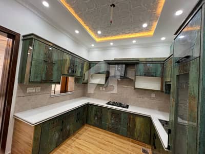 10 MARLA HOUSE FOR SALE IN LDA AVENUE BLOCK J