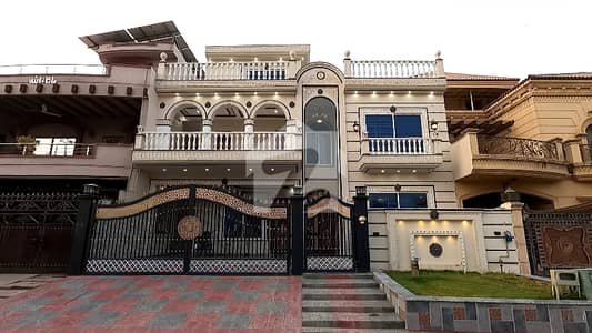 جی ۔ 13/2 جی ۔ 13,اسلام آباد میں 6 کمروں کا 14 مرلہ مکان 11.75 کروڑ میں برائے فروخت۔ جی ۔ 13/2 جی ۔ 13,اسلام آباد میں 6 کمروں کا 14 مرلہ مکان 11.75 کروڑ میں برائے فروخت۔
