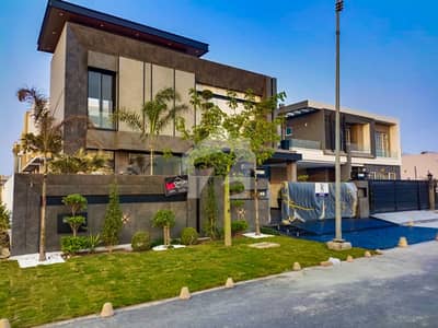 1 Kanal Top Quality Build Luxurious Beautiful Modern Design Villa For Sale In DHA Lahore Phase 7 Prime Location