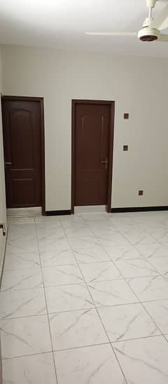 1250 Square Feet Flat Situated In North Nazimabad - Block M For Sale