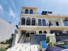 Double Unit 5 Marla House 2.50Cr - F Block, Sector B17 Islamabad Double Unit 5 Marla House 2.50Cr - F Block, Sector B17 Islamabad