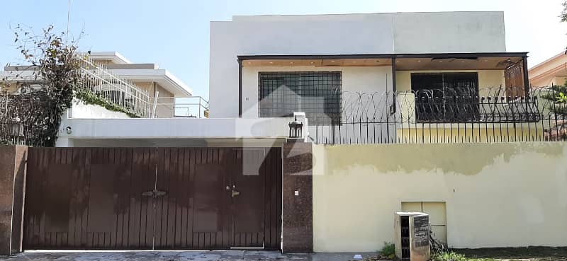 F-7 Full House For Rent F-7 Full House For Rent