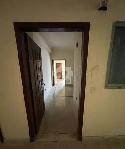 1 BED APPARTMENT AVAILABLE FOR SALE IN F 17 ISLAMABAD 1 BED APPARTMENT AVAILABLE FOR SALE IN F 17 ISLAMABAD