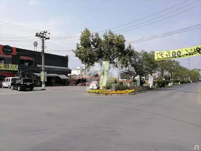 Prime Location Plot Uet Housing Society Main-Boulevard LHR