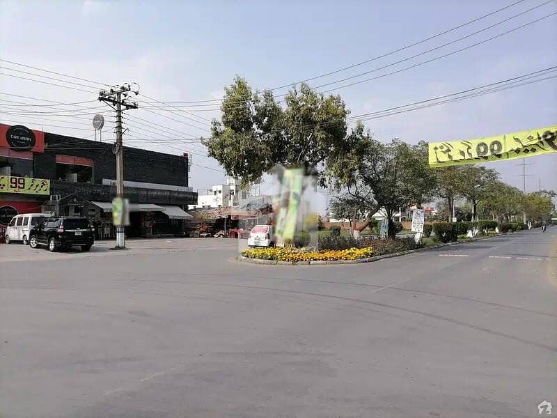 Prime Location Plot Uet Housing Society Main-Boulevard LHR Prime Location Plot Uet Housing Society Main-Boulevard LHR