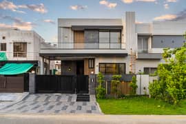01 KANAL BRAND NEW UNIQUE & STYLISH HOUSE FOR RENT IN DHA PHASE 6 NEAR TO DIFFENCE RAYA HOT LOCATION