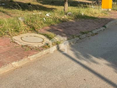 Sector N 8 Marla Plot for Sale