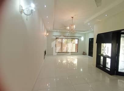 10 Marla Brand New Modern Design Lavish House For Rent In Park View City Lahore | For Discounted Price And Original Pictures Download The App "Signature Lands". 10 Marla Brand New Modern Design Lavish House For Rent In Park View City Lahore | For Discounted Price And Original Pictures Download The App "Signature Lands".