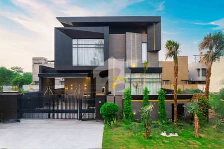 100 % Original Deal 1 Kanal Out Standing Top Quality Modern Designed Bungalow With Hot Location For Sale At Very Reasonable Price 100 % Original Deal 1 Kanal Out Standing Top Quality Modern Designed Bungalow With Hot Location For Sale At Very Reasonable Price