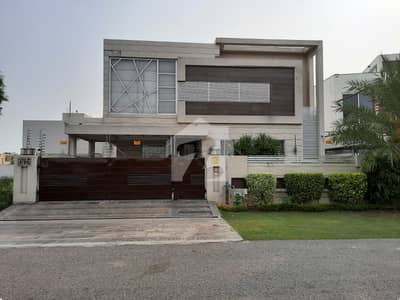 SYED BROTHERS PROUDLY OFFERS: 1-Kanal Elegant And Fully Modern Bungalow Is Available In The Best Block Of DHA Lahore.