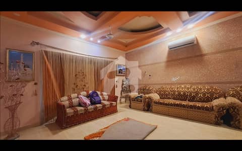DHA PHASE 5 900 Square Yards Bungalow For Sale