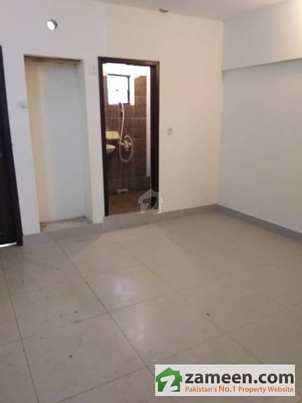 1 bed flat by rent for bachelor's in bukhari commercial phase 6