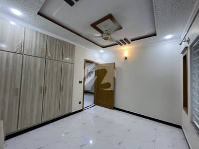 4 Marla Ground Portion Available For Rent G-13, Islamabad Like New Prime Location!