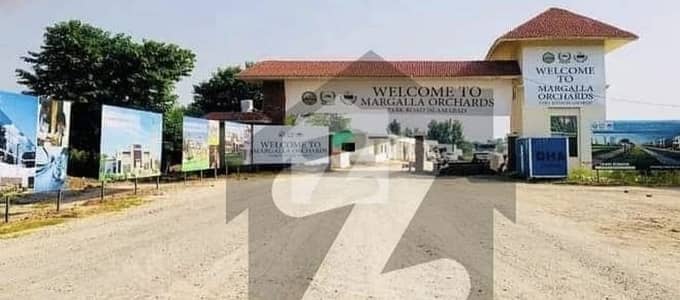 مارگلہ آرچرڈ اسلام آباد میں 1 کنال رہائشی پلاٹ 3.4 کروڑ میں برائے فروخت۔