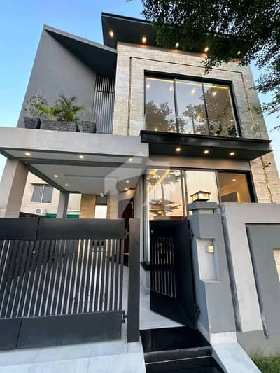 5 Marla Luxury House for Rent in DHA Phase 9 Town, Lahore