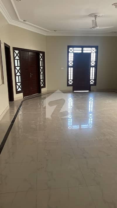 500 YARDS UPPER PORTION ON RENT IN DHA PHASE 5