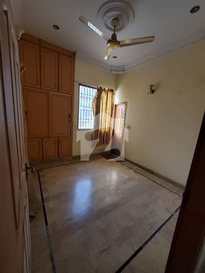 400 Sq Yard House -- Chance Deal.