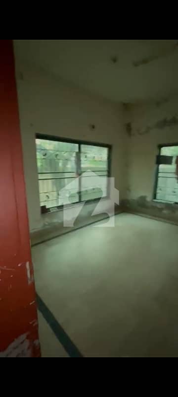 18 MARLA SINGLE STORY FOR SALE 18 MARLA SINGLE STORY FOR SALE