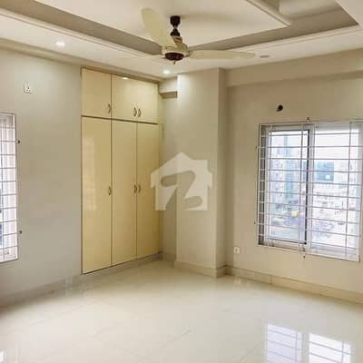 E11/1 Margala Hills Tower 4beds Apartment For Sale