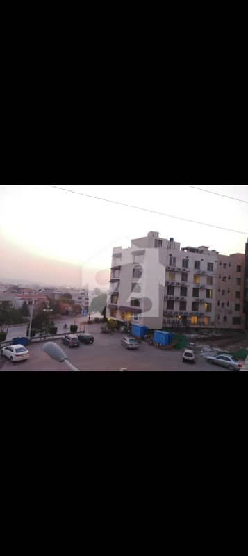 Corner commercial 10 marla plot available for sale