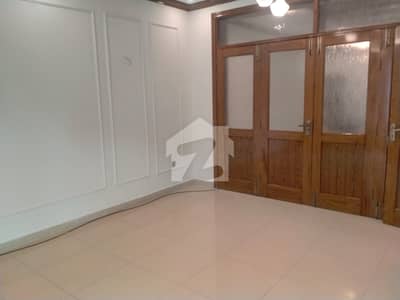 10 Marla used House for sale