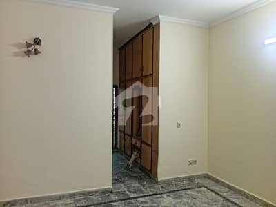 1 KANAL UPPER PORTION FOR RENT IN JOHAR TOWN 1 KANAL UPPER PORTION FOR RENT IN JOHAR TOWN