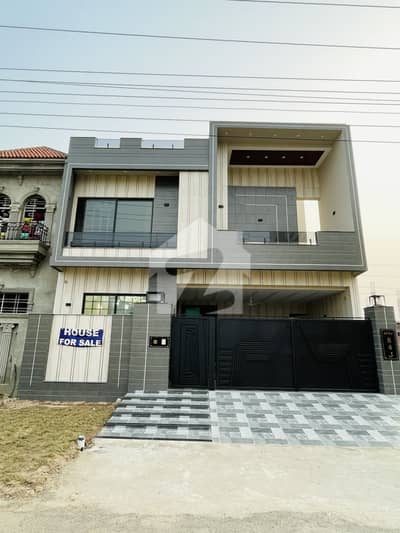 10 MARLA HOUSE AVAILABLE FOR SALE IN LDA AVENUE BLOCK J