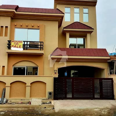 7 Marla Designer House Available For Sale In Phase 8 Umer Block 7 Marla Designer House Available For Sale In Phase 8 Umer Block